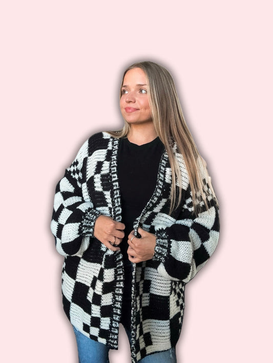 Chunky Checkered Cardigan