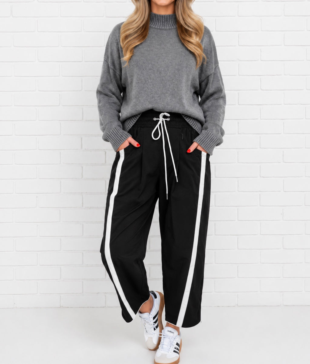 Varsity Lane Cropped Pants